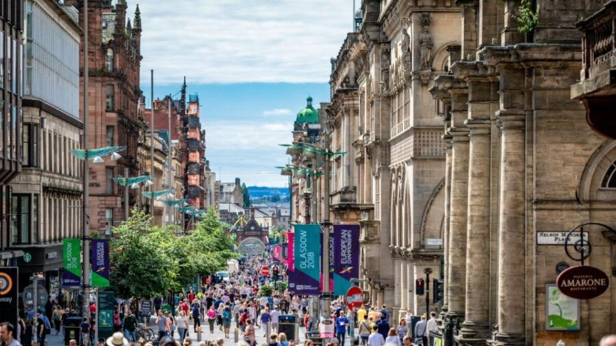 Glasgow: Self-Guided Walk and Interactive Treasure Hunt - Good To Know