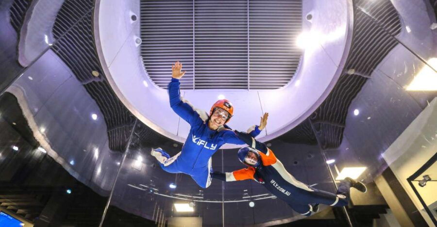 Gold Coast: Indoor Skydiving Experience