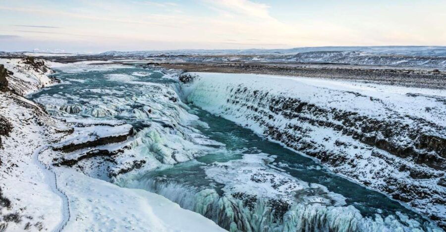 Golden Circle & Northern Lights Winter Small Group Tour - Good To Know