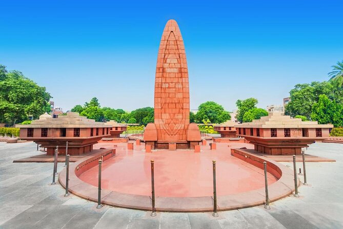 Golden Temple, Jallianwala Bagh, Partition Museum & Wagha Border – #Travellouge