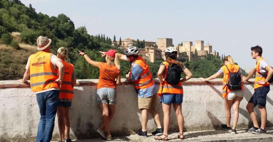 Granada: E-Bike Tapas Tour and Best Views of the Alhambra