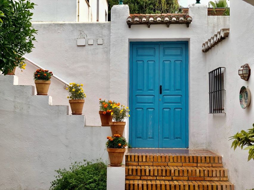 Granada: Private UNESCO-Heritage Albaicin Walking Tour