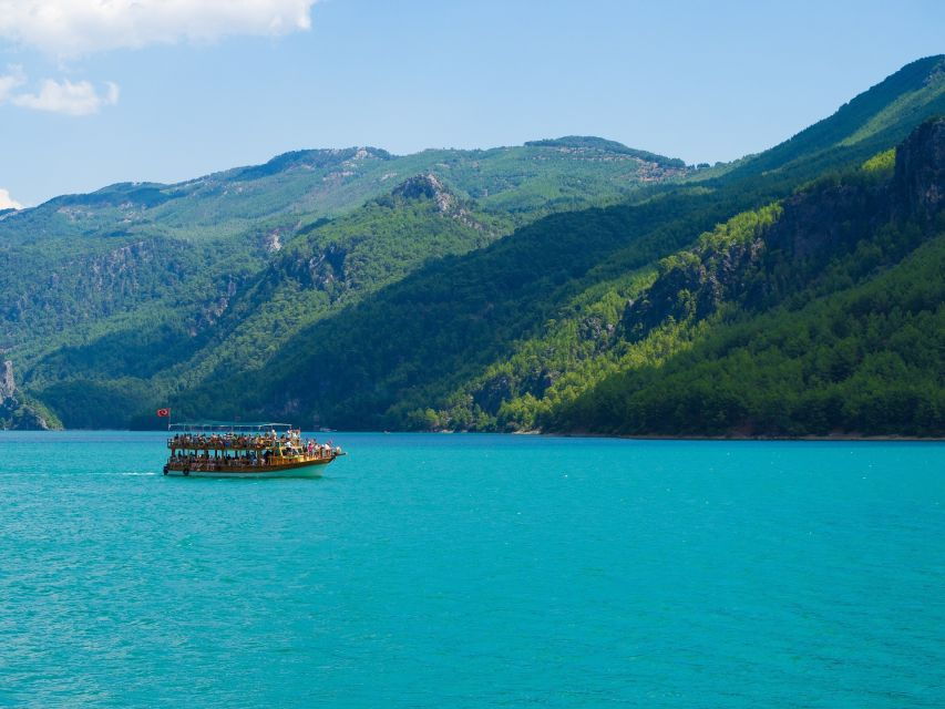 Green Canyon Boat Trip With Lunch and Beverages