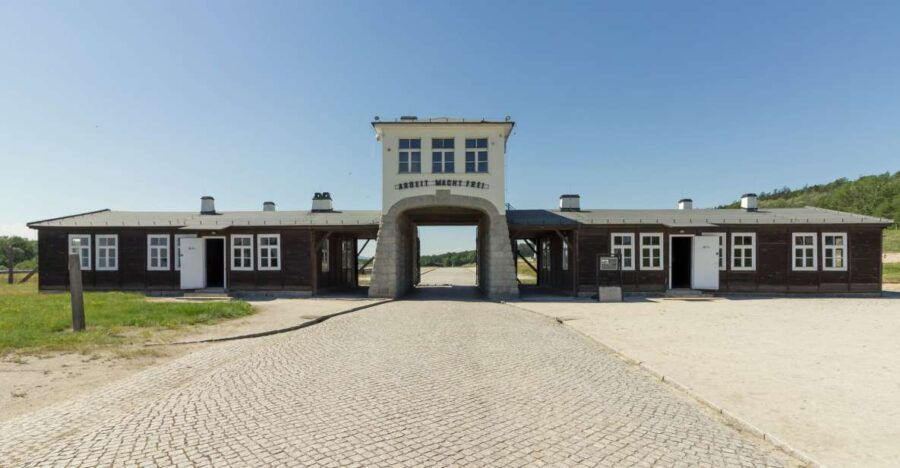 Gross-Rosen Camp & Jawor Tour