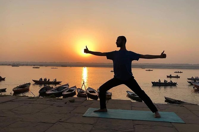 GROUP YOGA CLASS - BEGINNER / ADVANCED - Sunrise YOGA With Ayush in Varanasi