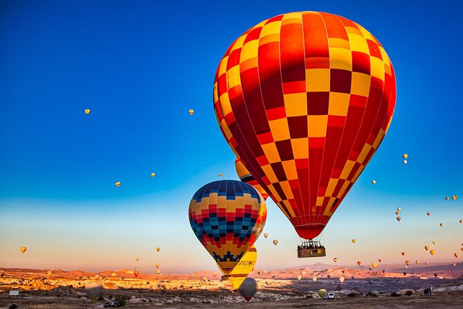 Guided Hot Air Balloon Tour in Luxor