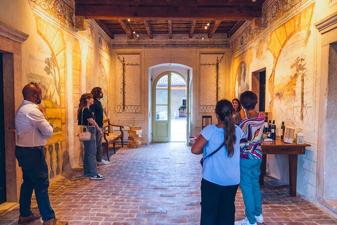 Guided Tour in a Venetian Villa With Wine Tasting in Valpolicella