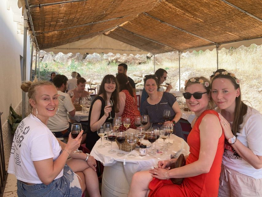 Guided Vineyard&Cellar Tour 5 Wine Tasting With Tapas