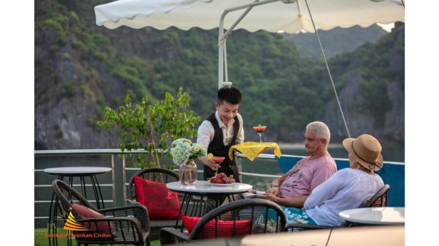 Ha Long Bay 2 Days – 1 Night Stay Over Night On Cruise