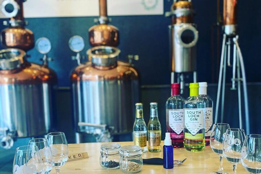 Haggis Paired With Whisky & Gins in 56 North Distillery! - Good To Know