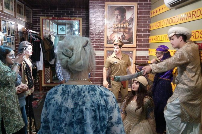 Half-Day Bollywood Tour With DANCE Option. - Good To Know