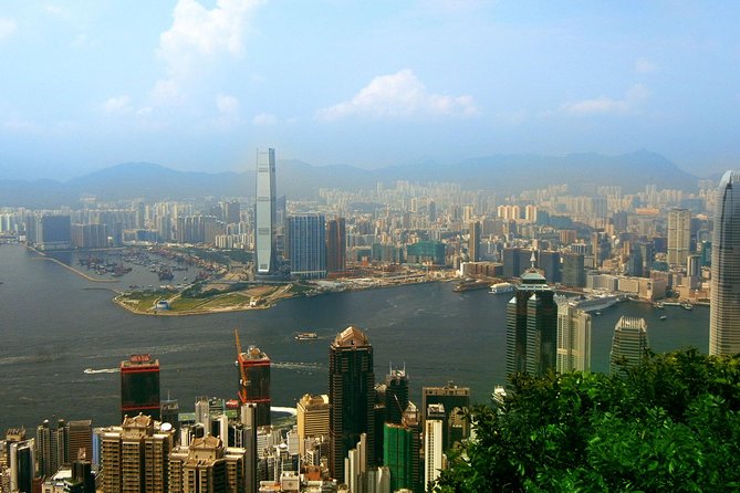 Half-Day Hong Kong Walking Tour: Origin of Fragrant Harbour