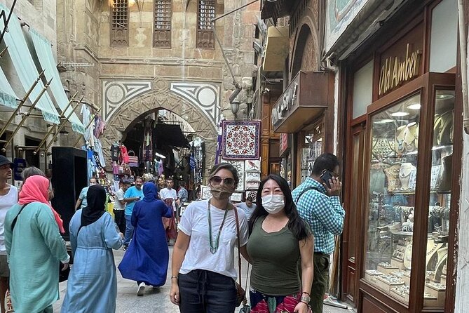 Half Day Private Guided Shopping Tour in Cairo - Itinerary Highlights