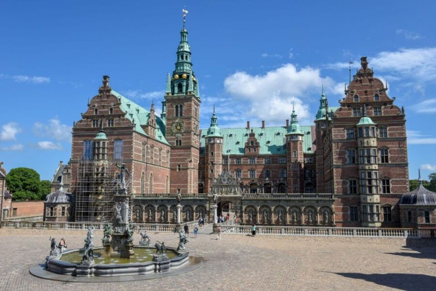 Half-Day Private Tour to Kronborg and Frederiksborg Castle - Good To Know