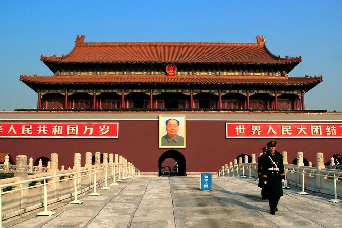 Half Day Walking Tour to Tiananmen Square and Forbidden City With Hotel Pickup