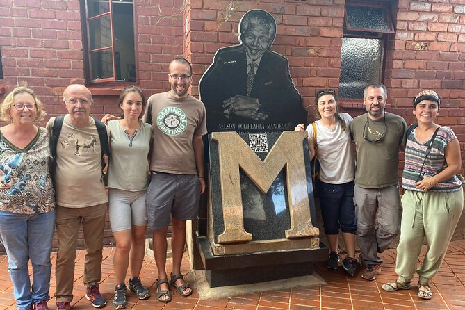 Half Guided Day Tour Of Soweto And Apartheid Museum With Lunch( Local Food) - Lunch Experience