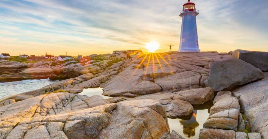 Halifax: Peggy's Cove Small Group Night Tour With Dinner - Customer Reviews