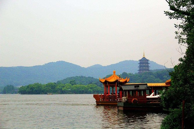 Hangzhou West Lake Walking Day Tour