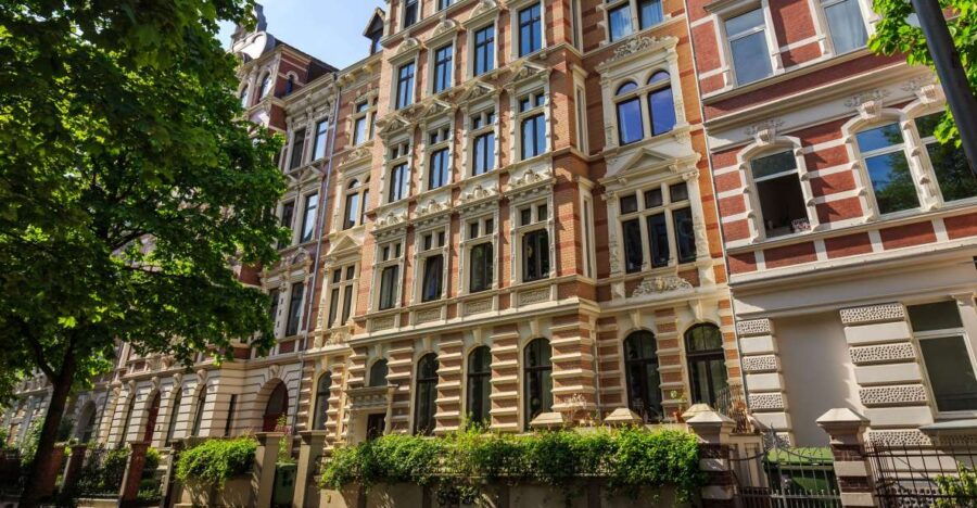Hannover: Guided Walking Tour of the List District
