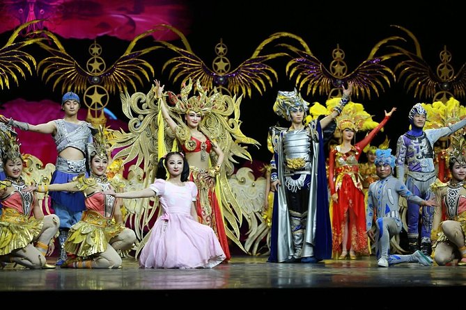 Happy Valley and Golden Mask Show Private Tour - Tour Highlights