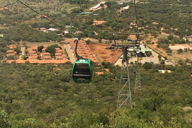 Harties Cableway and Hartbeespoort Dam Cruise Full Day Tour