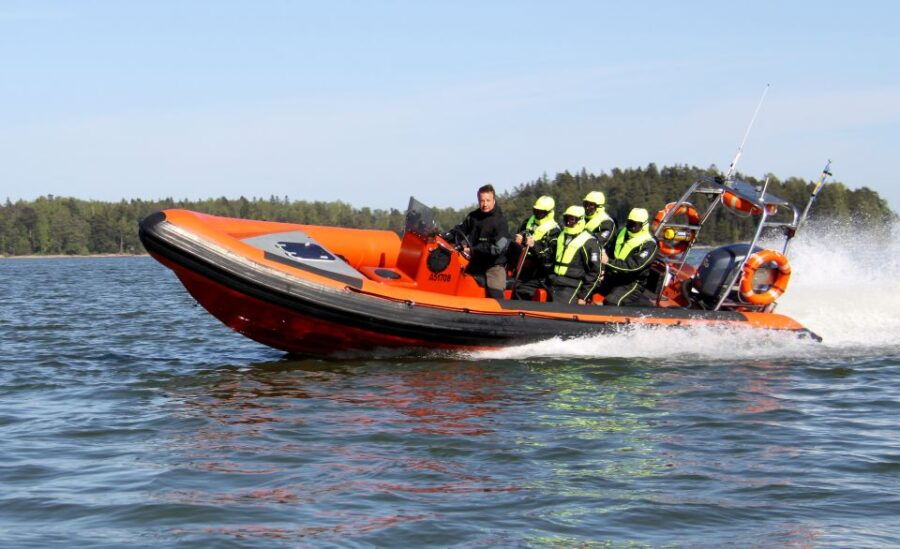 Helsinki: Archipelago RIB Boat Tour With BBQ Lunch and Sauna - Good To Know