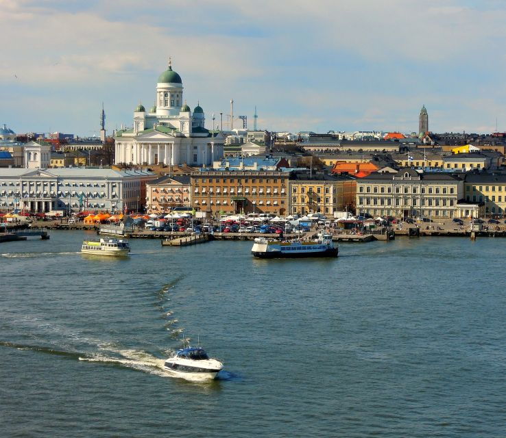 Helsinki: City Highlights Express Walking Tour With a Local