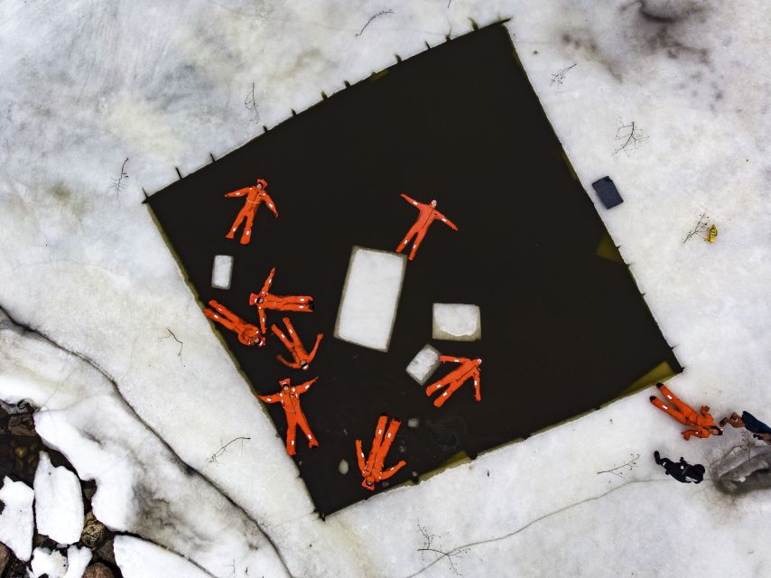 Helsinki: Floating Experiencein a Survival Suit