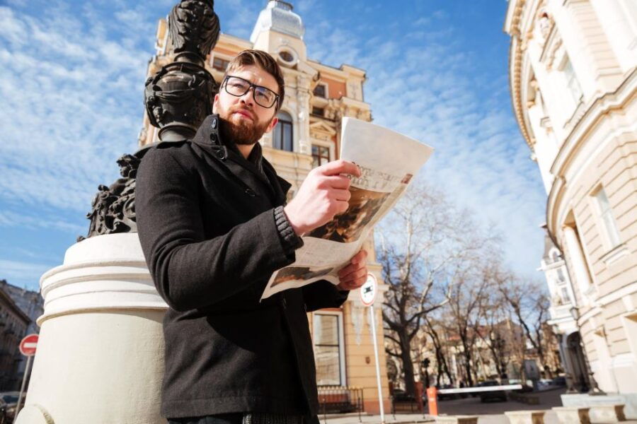 Helsinki: Private Exclusive History Tour With a Local Expert - Tour Duration and Languages