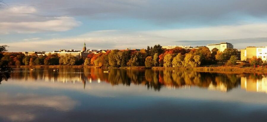 Helsinki: Small-Group Walking Tour With City Planner Guide