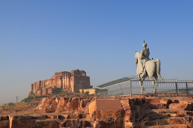 Highlights of Jodhpur (Guided Half Day City Sightseeing Tour by Car)