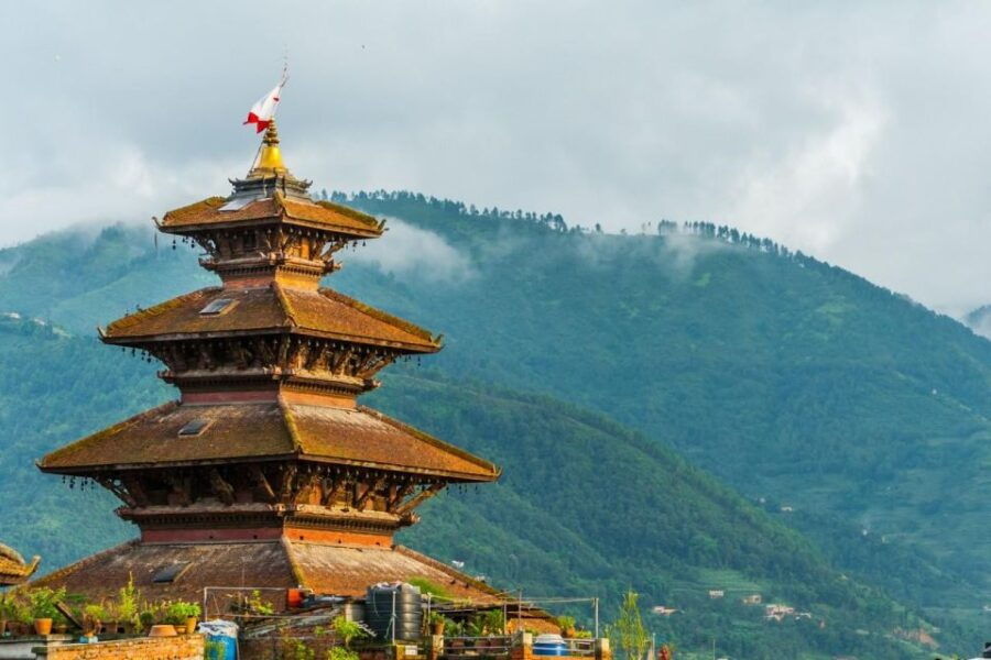 Hike From Nagarkot to Bhaktapur