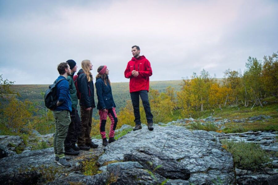 Hike to Orvvosfossen Waterfall - Trail Details