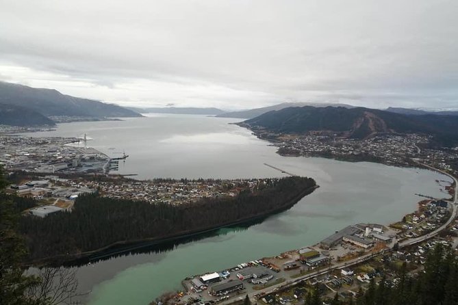 Hike to “Tjuvtrappa” (the “Thief-stairs”)