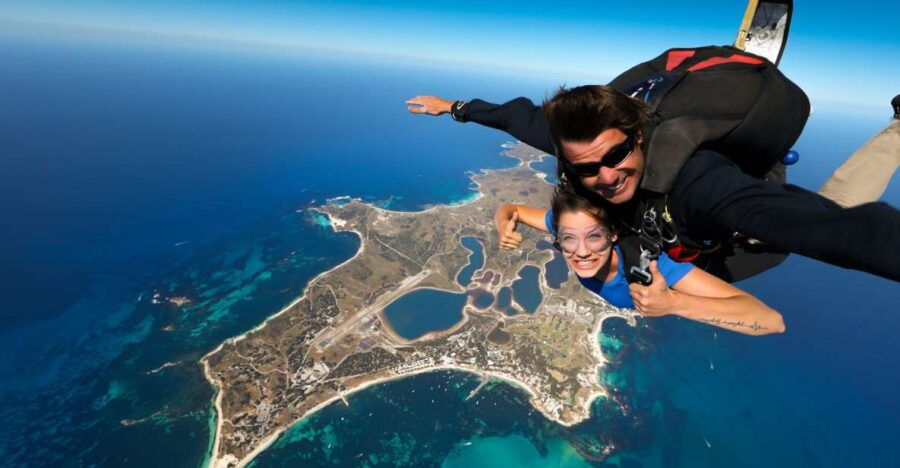 Hillary’s Harbour: Rottnest Island Skydive and Ferry Package