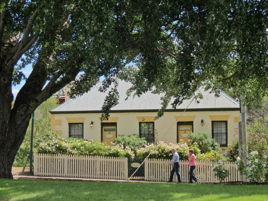 Hobart: Richmond Village Shuttle