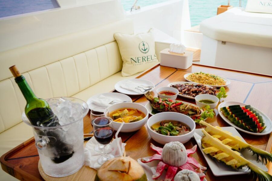 Hong Islands & 4 Islands Sunset Trip By Luxury Speed Boat