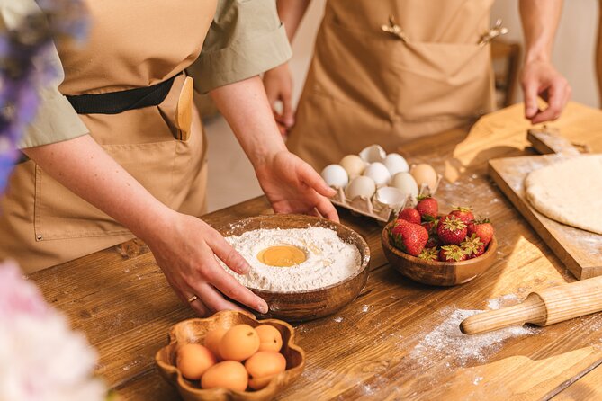 Hong Kong Self-service Baking Experience: Making Cantonese Wife Cake