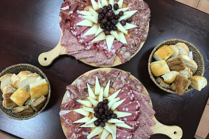 Horse Ride in the Mugello (Transfer From / to Florence) and Tuscan Aperitif - Good To Know