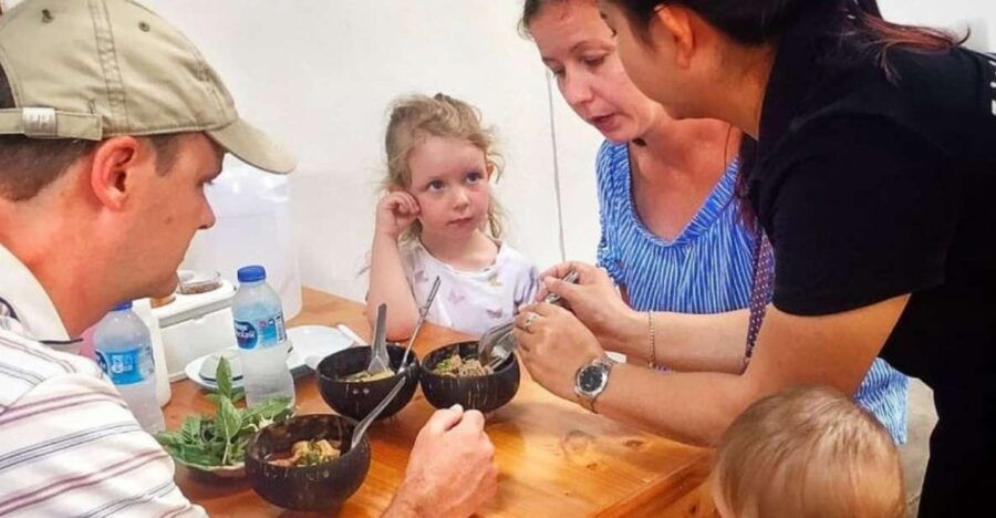 Hua Hin: Family Thai Food Tour With Local Guide - Good To Know