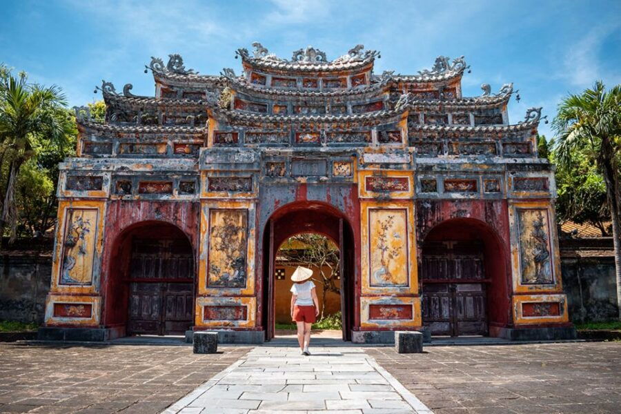 Hue Royal Tombs and Citadel , Thien Mu Pagoda by Dragon Boat