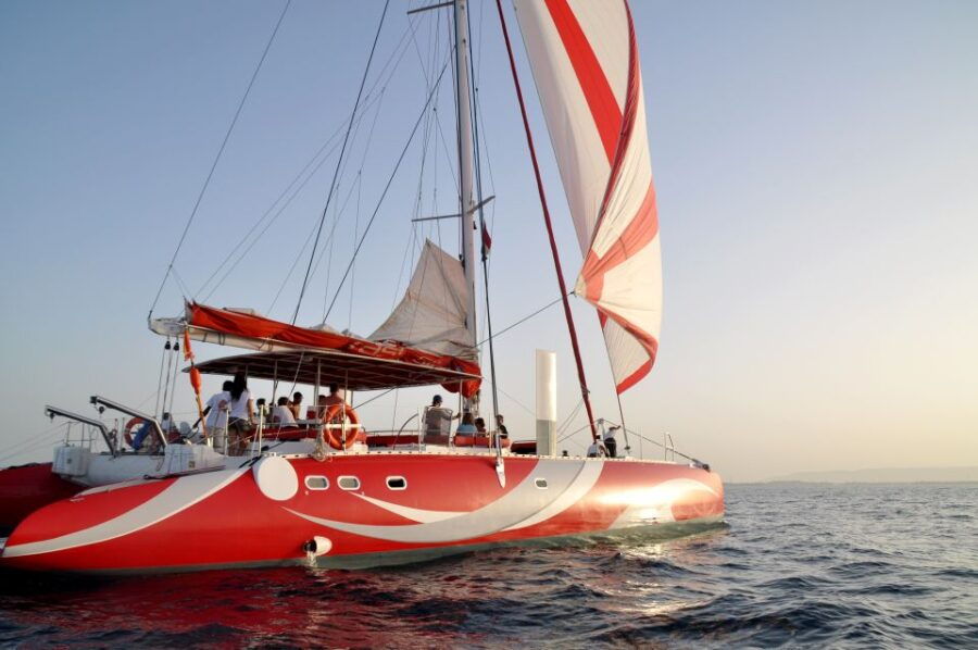 Hurghada: Catamaran Sailing Cruise With Snorkeling and Lunch - Good To Know