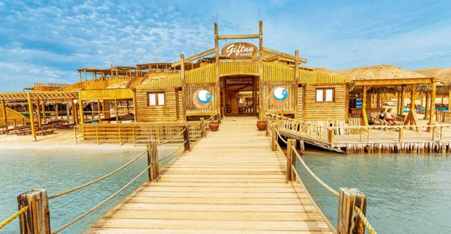 Hurghada: Orange Island Boat Trip With Snorkel & Parasailing - Good To Know