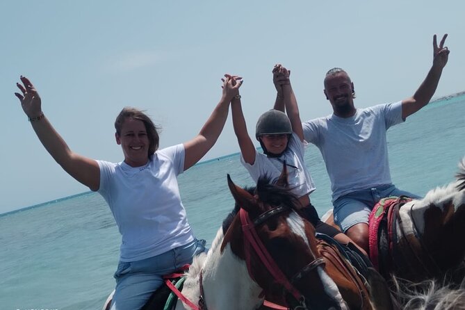 Hurghada: Red Sea Coast Horseback Riding Tour With Meal - Good To Know