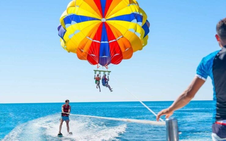Hurghada: Sindbad Submarine and Parasailing With Transfers - Good To Know