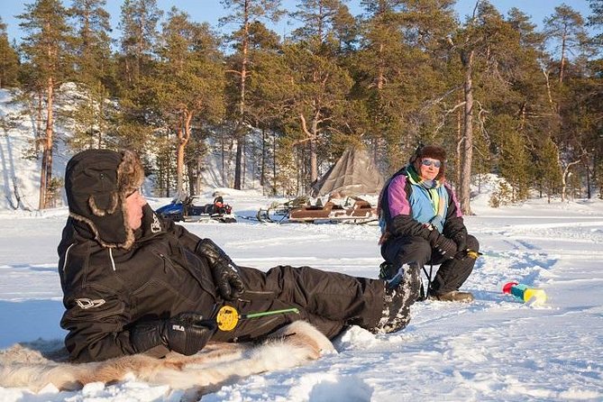 Ice Fishing Safari to Lake Inari From Saariselkä