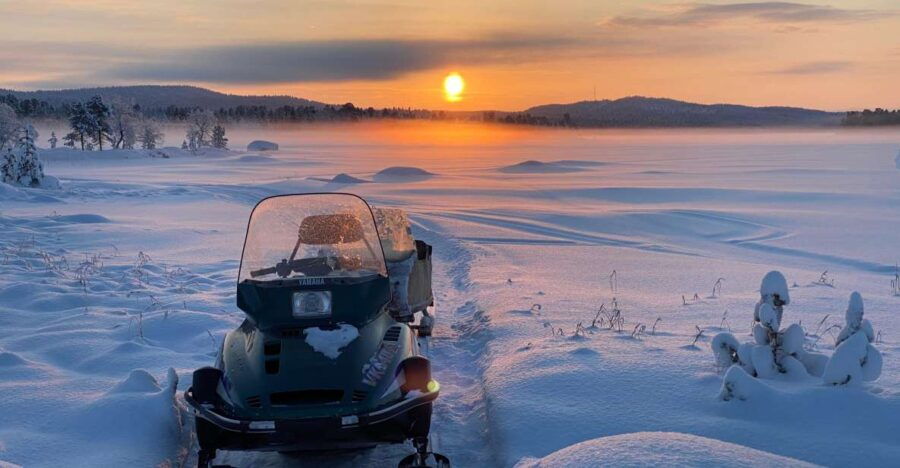 Icefishing and Tasting in Lake Inari