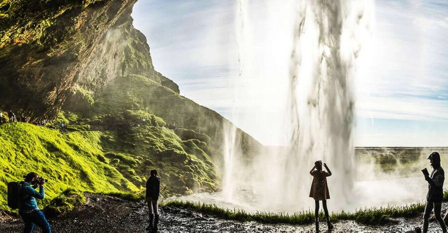 Iceland: Full-Day South Coast, Black Beach & Waterfalls Tour