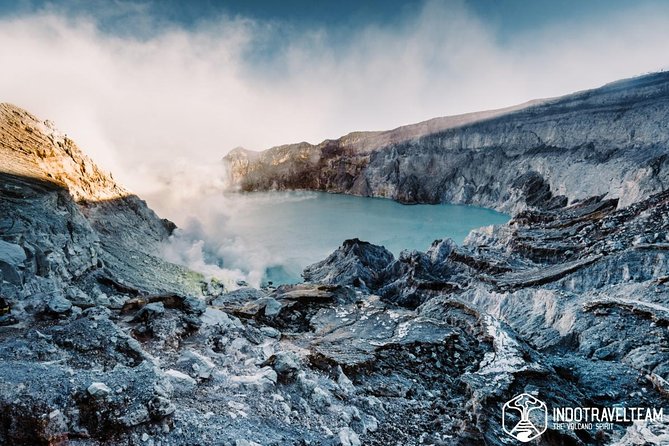 Ijen Crater Small-Group Overnight Guided Trip From Bali - Seminyak