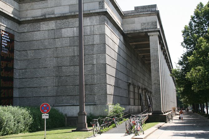 In Hitlers Footsteps Through Munich - Good To Know